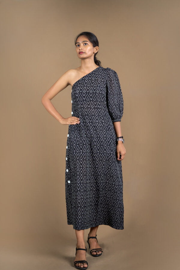 A story by artisans - Shobhita dress