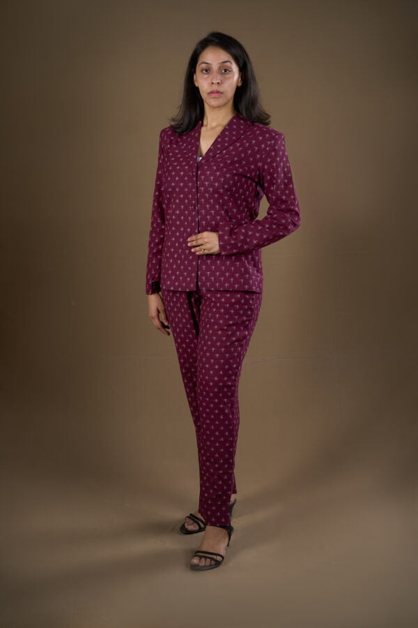 A story by artisans - Sukumari suit